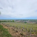 En Bord De Riviere 度假居