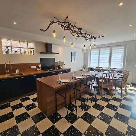 Hébergement de vacances En Bord De Rivière *