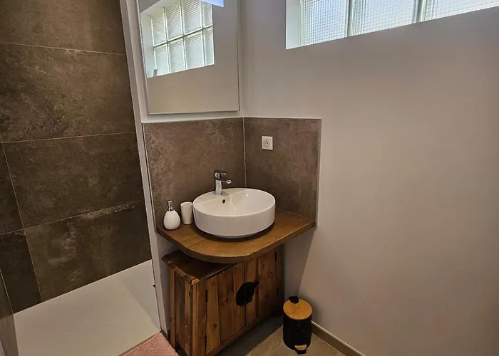 En Bord De Rivière *