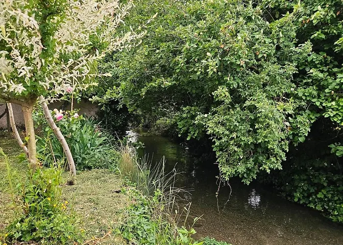 Hébergement de vacances En Bord De Rivière Blancs-Coteaux
